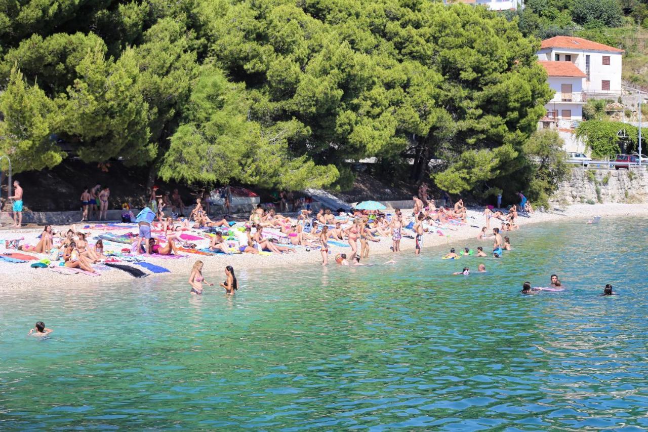 Apartments By The Sea Krilo Jesenice, Omis - 15145 Jesenice  Esterno foto