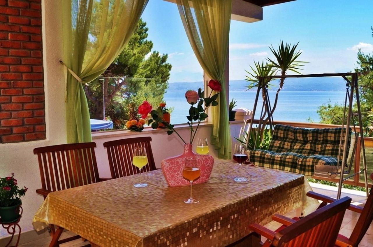 Apartments By The Sea Krilo Jesenice, Omis - 15145 Jesenice  Esterno foto